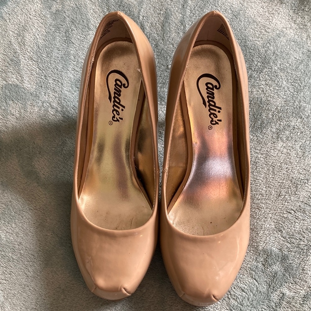 Candie's Tan Suede Heels Elegant Slip-On Design